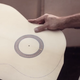 Imagen para el artículo titulado Relájate viendo el complicado y bello arte de crear guitarras flamencas